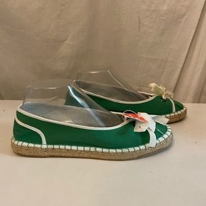 Union Bay green canvas shoes size size 8.5 NWT